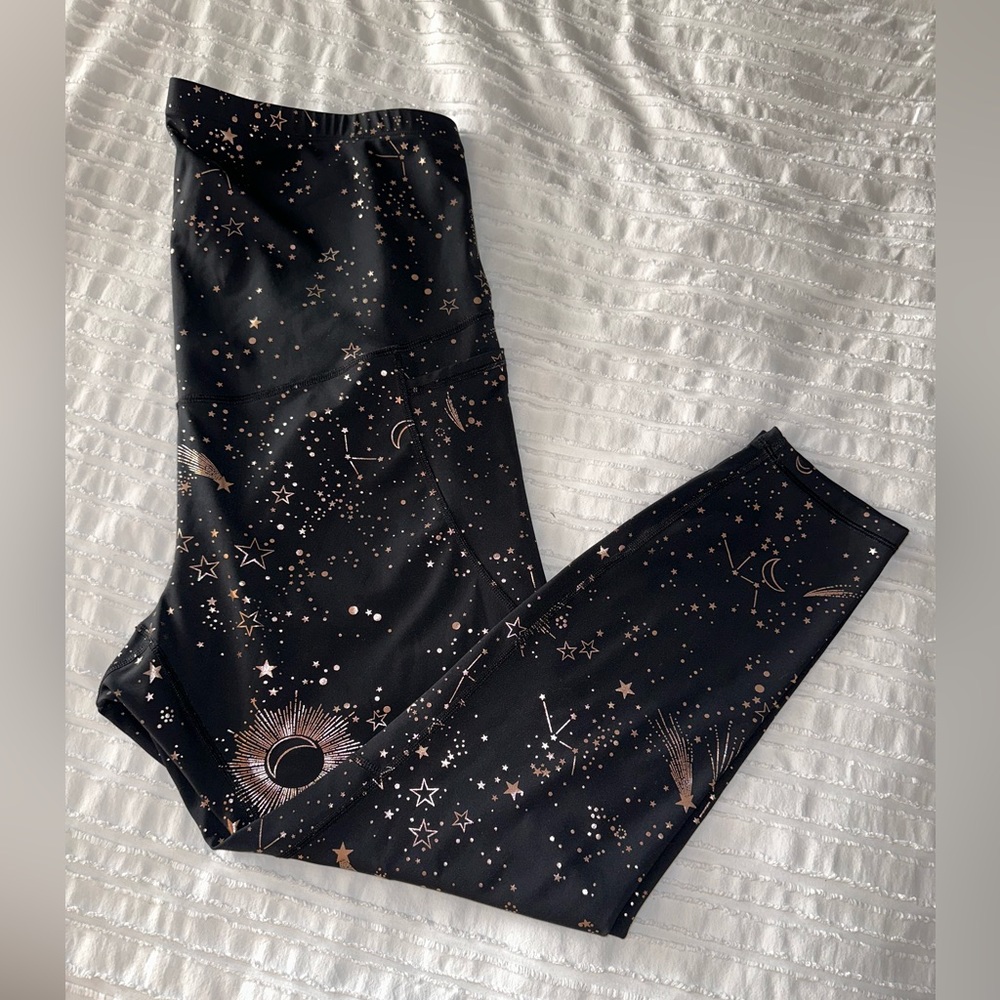 Old navy maternity leggings